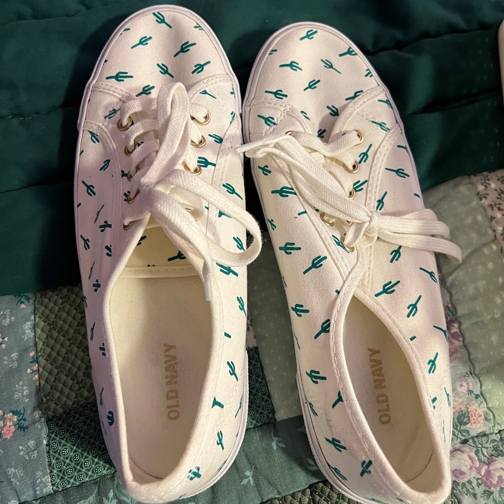 Womens keds style cactus old navy shoes size 9